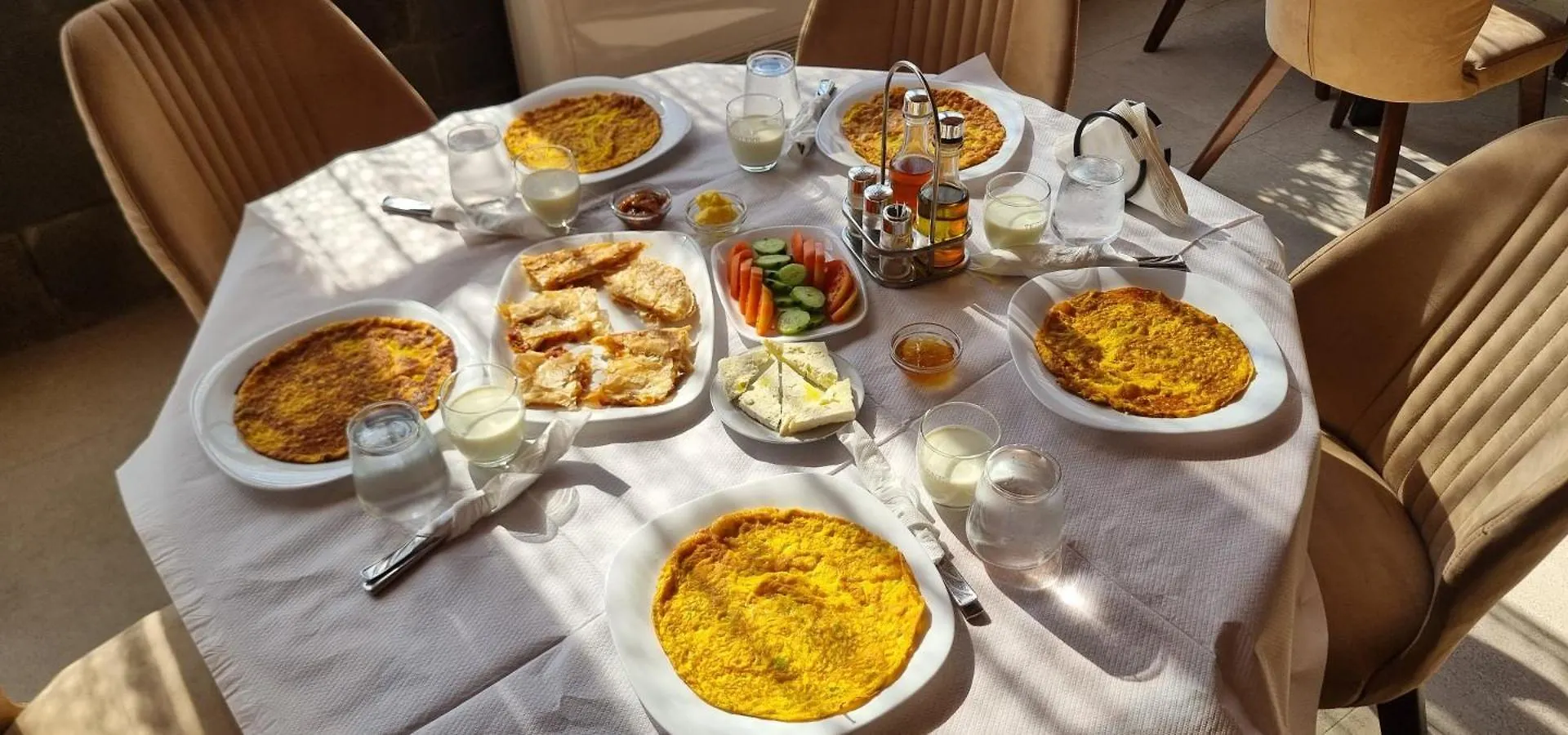Salillari Guest House Berat 0*,  Albanië